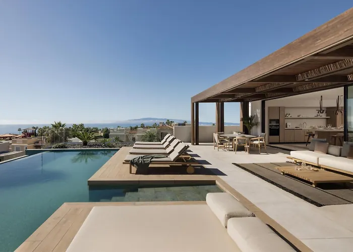 Royal Hideaway Corales Villas